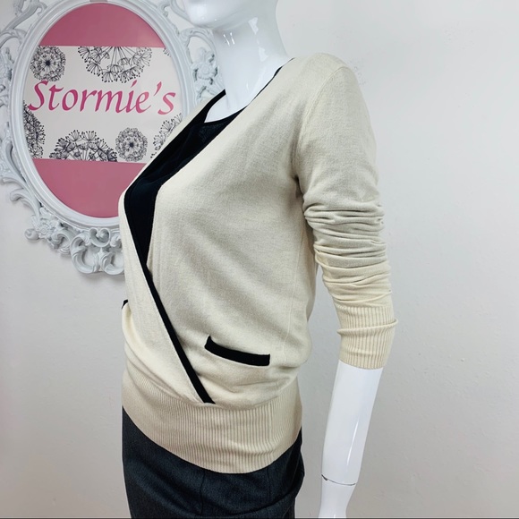 Ann Taylor / Cream Black Surplice Sweater - Picture 4 of 7